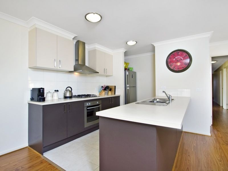 37 Lauricella Drive, Wallan VIC 3756