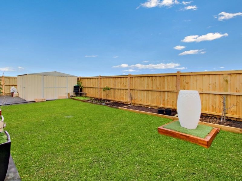 37 Palladium Circle, Beveridge VIC 3753