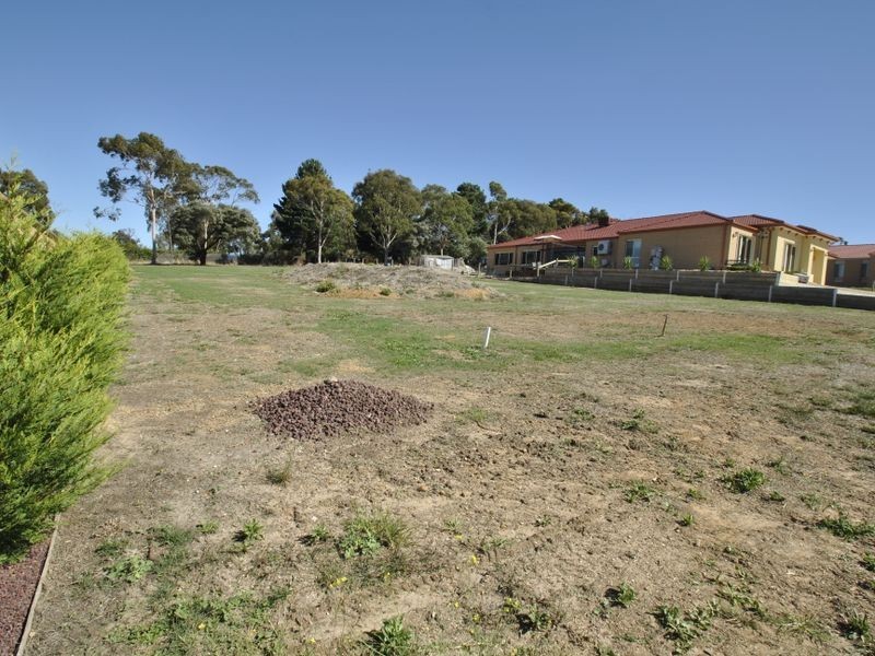 31 Carmelo Court, Hidden Valley VIC 3756