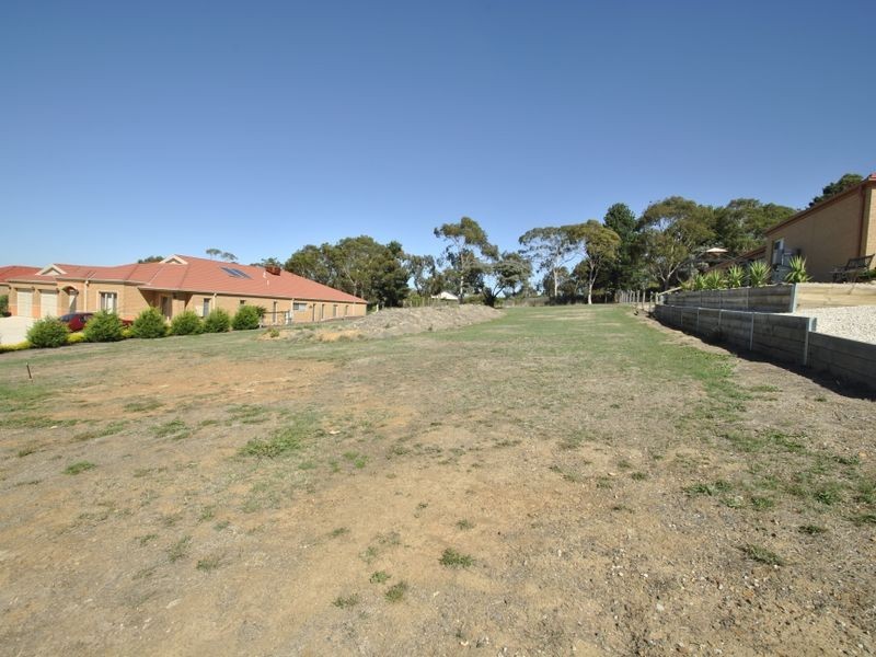 31 Carmelo Court, Hidden Valley VIC 3756