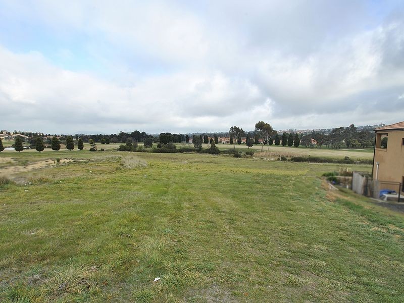 33 Craig Parry Drive, Hidden Valley VIC 3756