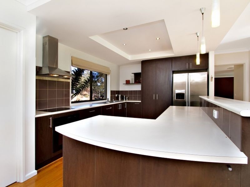 9 Fina Court, Hidden Valley VIC 3756