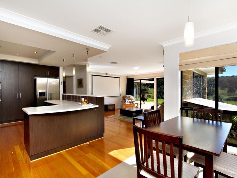 9 Fina Court, Hidden Valley VIC 3756