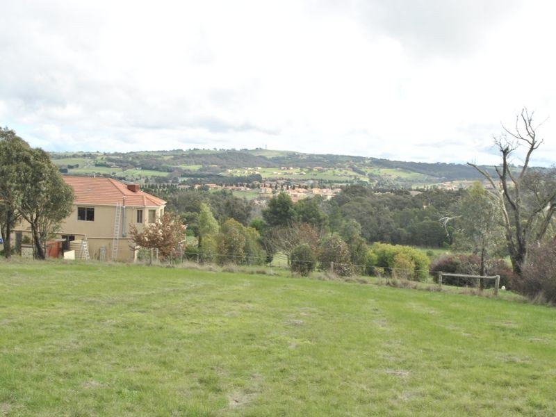6 Arno Court, Hidden Valley VIC 3756