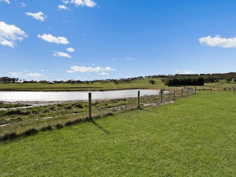 7 Cavallo Crescent, Hidden Valley VIC 3756