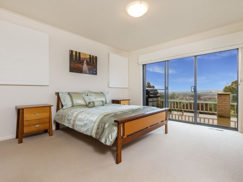 89 Valley Drive, Hidden Valley VIC 3756