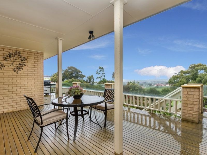 89 Valley Drive, Hidden Valley VIC 3756