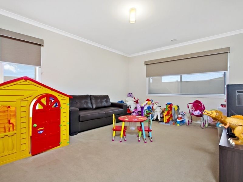 6 Buckland Hill Drive, Wallan VIC 3756