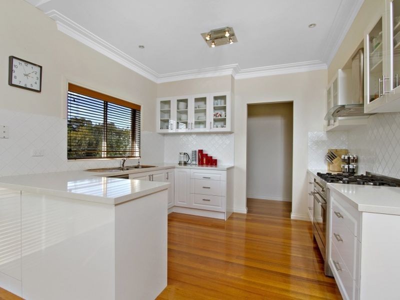 90 Valley Drive, Hidden Valley VIC 3756
