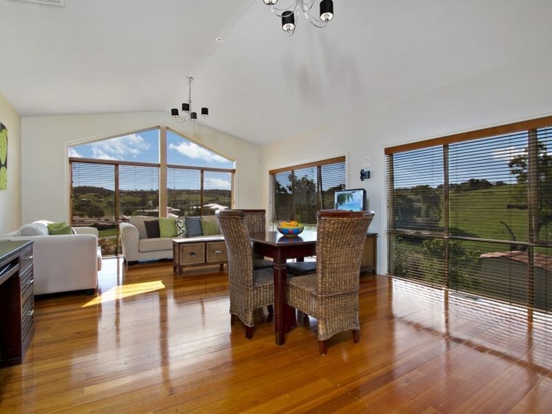 90 Valley Drive, Hidden Valley VIC 3756