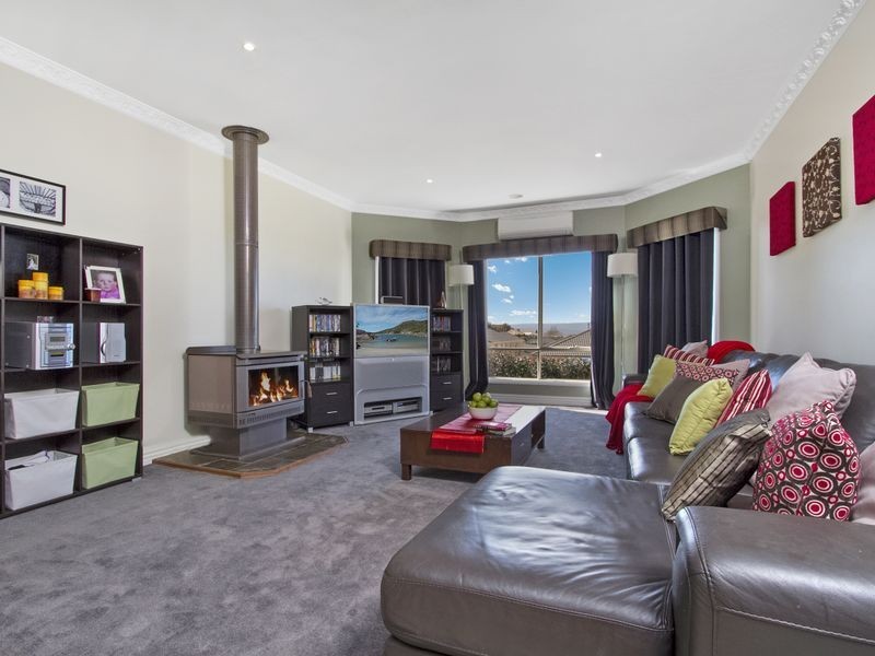 103 Roulston Way, Wallan VIC 3756