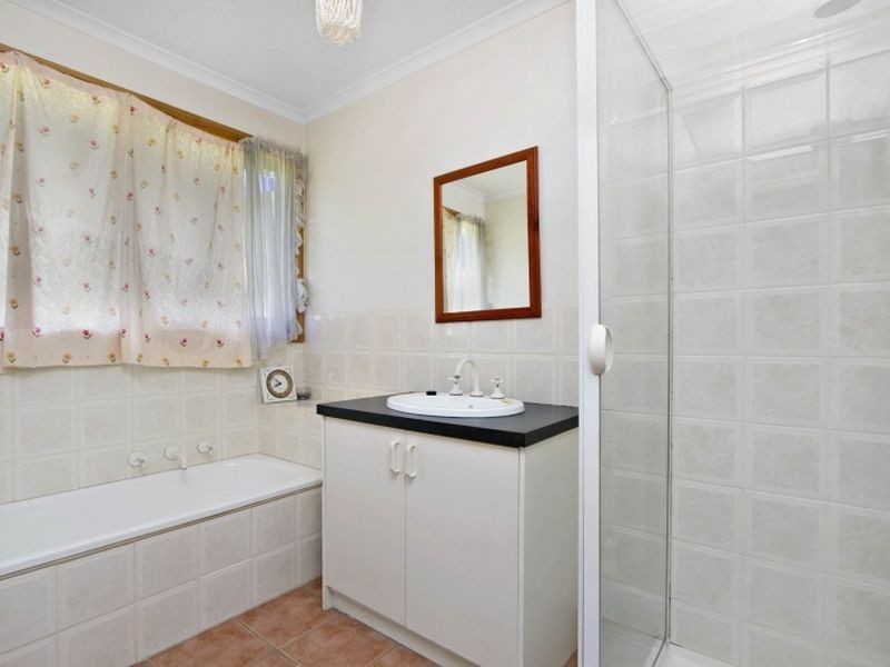 39 Darraweit Valley Road, Darraweit Guim VIC 3756