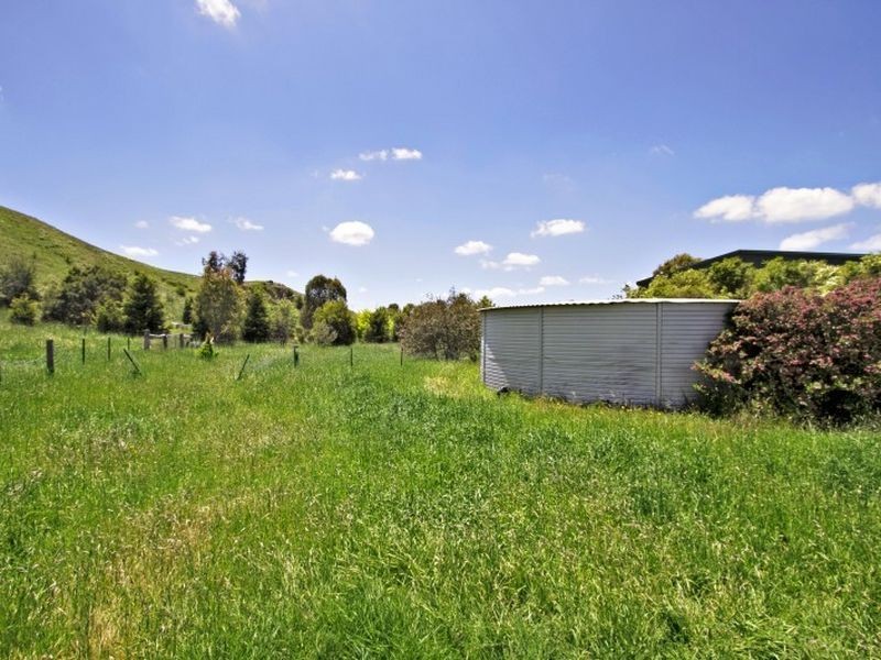 39 Darraweit Valley Road, Darraweit Guim VIC 3756