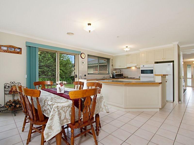 42 Hanson Road, Wallan VIC 3756