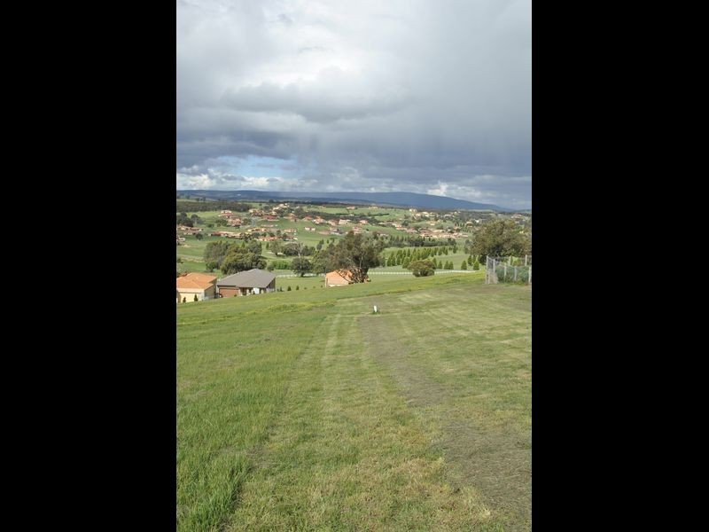 41 Siena Ridge, Hidden Valley VIC 3756