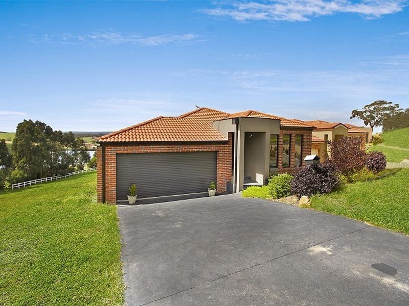 3 Siena Way, Hidden Valley VIC 3756
