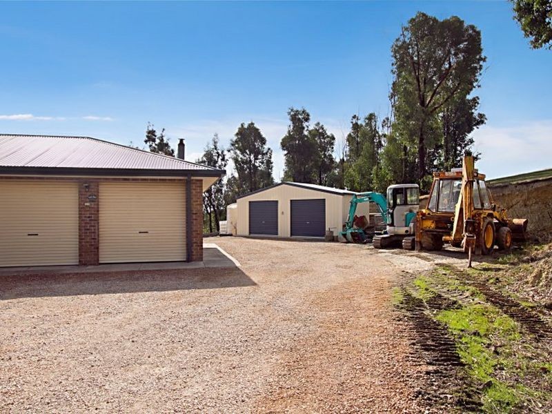 5 Vista Court, Heathcote Junction VIC 3758