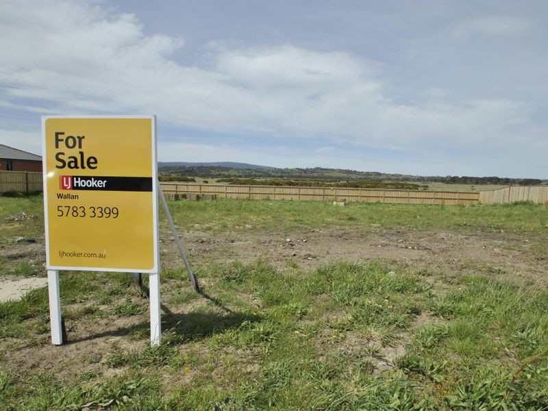 145 Wallara Waters Boulevard, Wallan VIC 3756