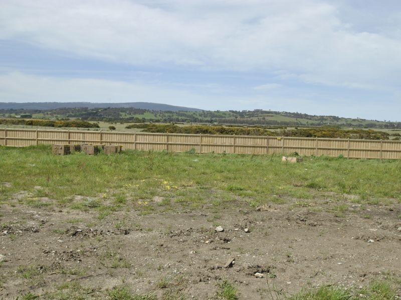 145 Wallara Waters Boulevard, Wallan VIC 3756