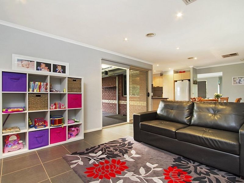 13 Lyons Way, Wallan VIC 3756