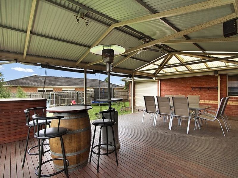 13 Lyons Way, Wallan VIC 3756