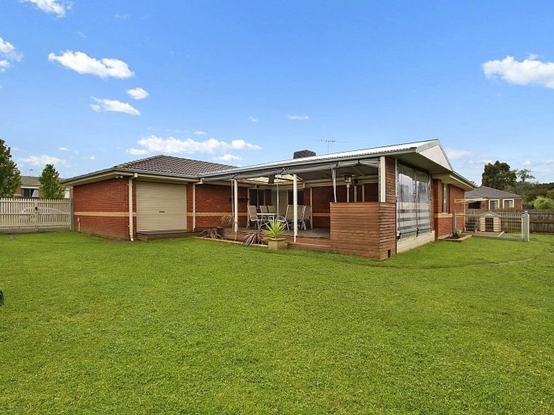 13 Lyons Way, Wallan VIC 3756