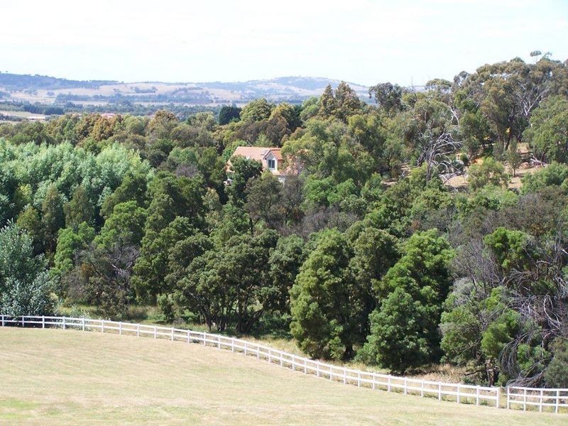 85 (lot 24 Siena Way, Hidden Valley VIC 3756