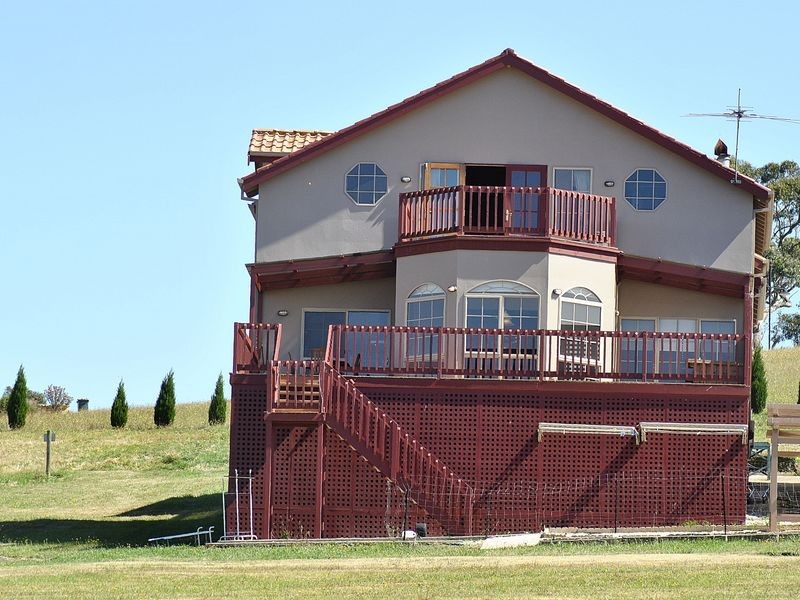 53 Siena Way, Hidden Valley VIC 3756