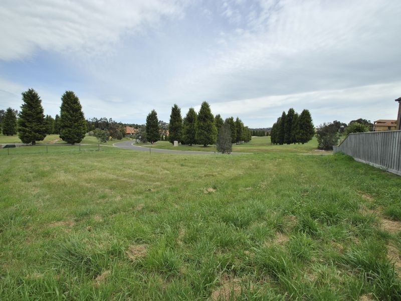 9 Augusta Way, Hidden Valley VIC 3756