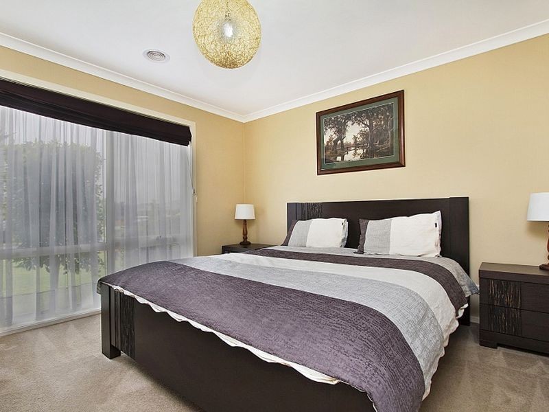 12 Minogue Way, Wallan VIC 3756