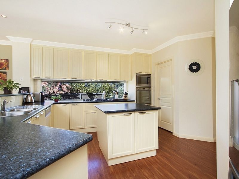 3 Uno Court, Hidden Valley VIC 3756