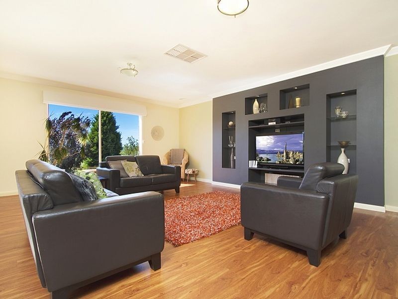 3 Uno Court, Hidden Valley VIC 3756