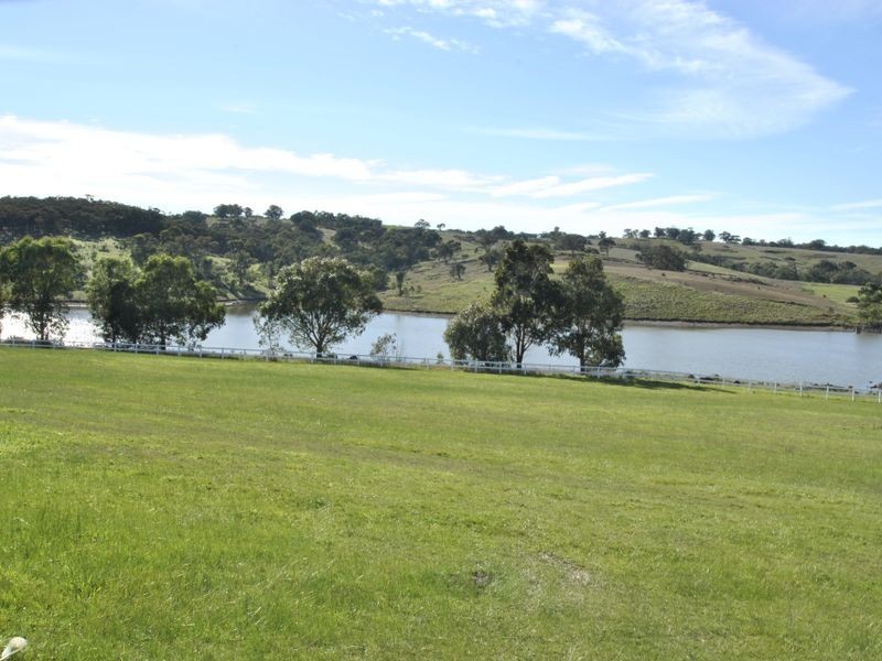 23 Siena Way, Hidden Valley VIC 3756