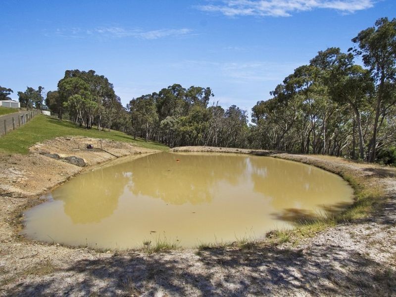 70 Junction Road, Heathcote Junction VIC 3758