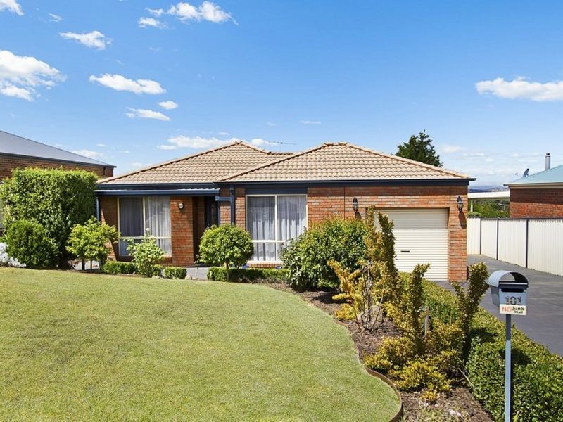 101 Roulston Way, Wallan VIC 3756