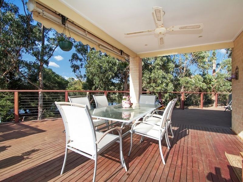 159 Valley Drive, Hidden Valley VIC 3756