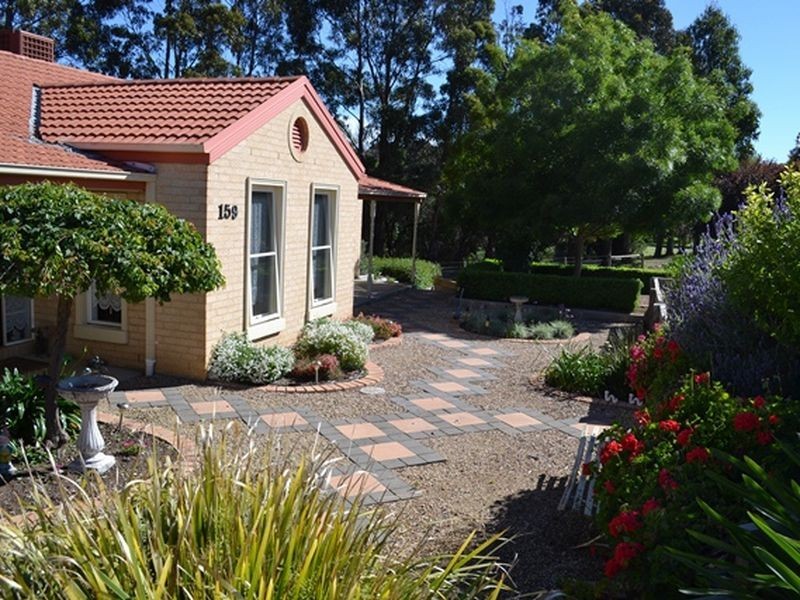 159 Valley Drive, Hidden Valley VIC 3756