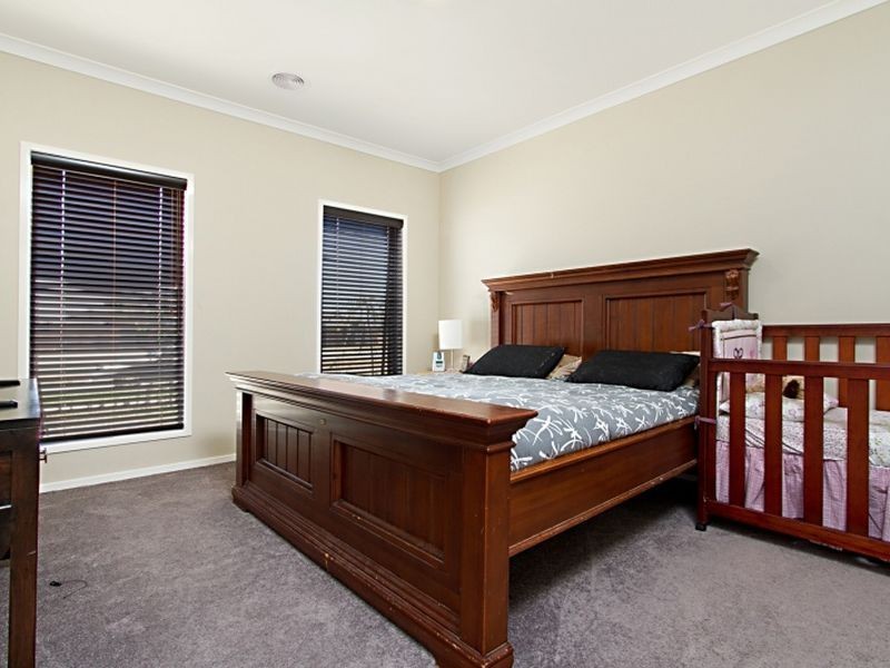 76 Wallara Waters Boulevard, Wallan VIC 3756