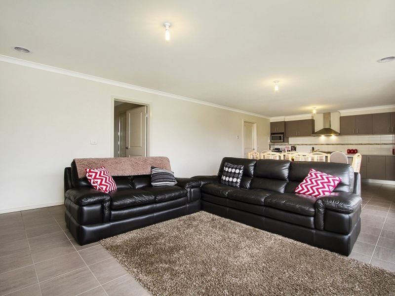 7 Millbrook Terrace, Wallan VIC 3756