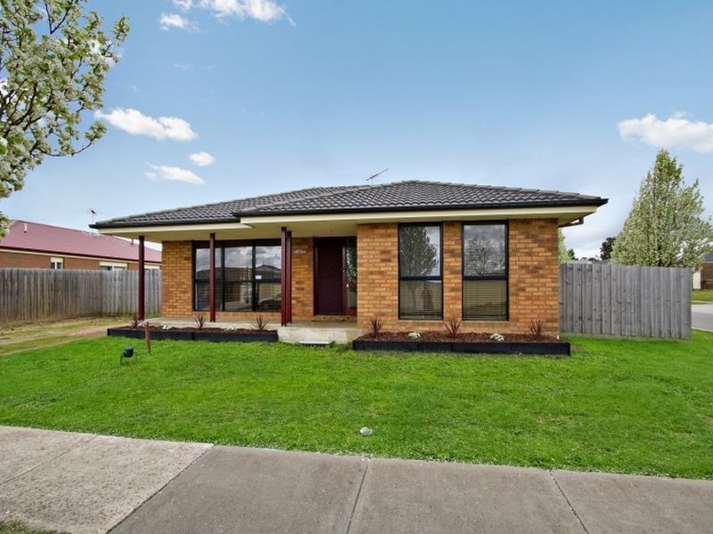 7 Stevenson Street, Wallan VIC 3756