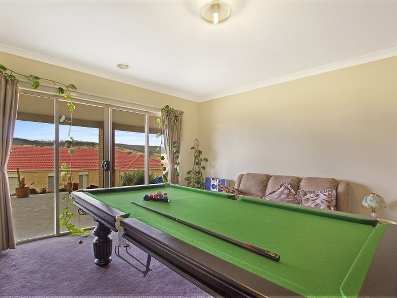 99 Valley Drive, Hidden Valley VIC 3756