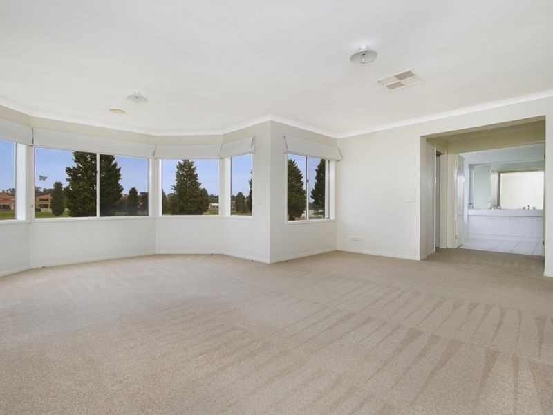 29 Augusta Way, Hidden Valley VIC 3756