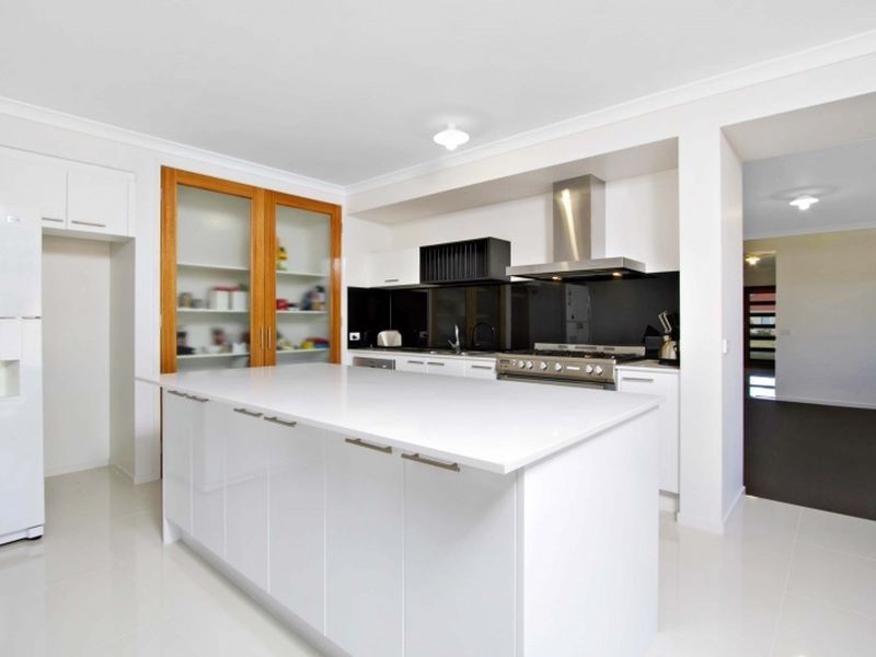 7 Cavallo Crescent, Hidden Valley VIC 3756