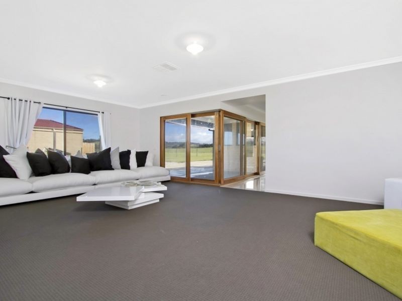 7 Cavallo Crescent, Hidden Valley VIC 3756