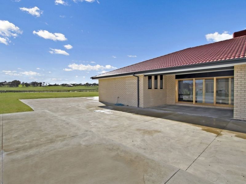 7 Cavallo Crescent, Hidden Valley VIC 3756