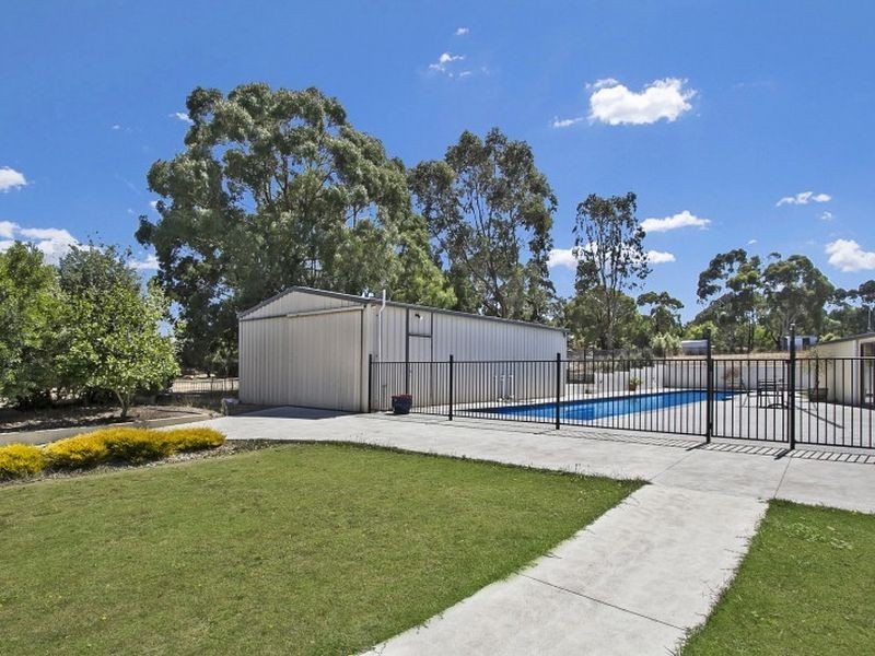 2 Darraweit Road, Wallan VIC 3756