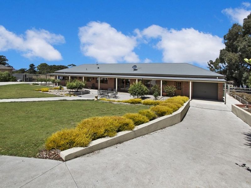 2 Darraweit Road, Wallan VIC 3756