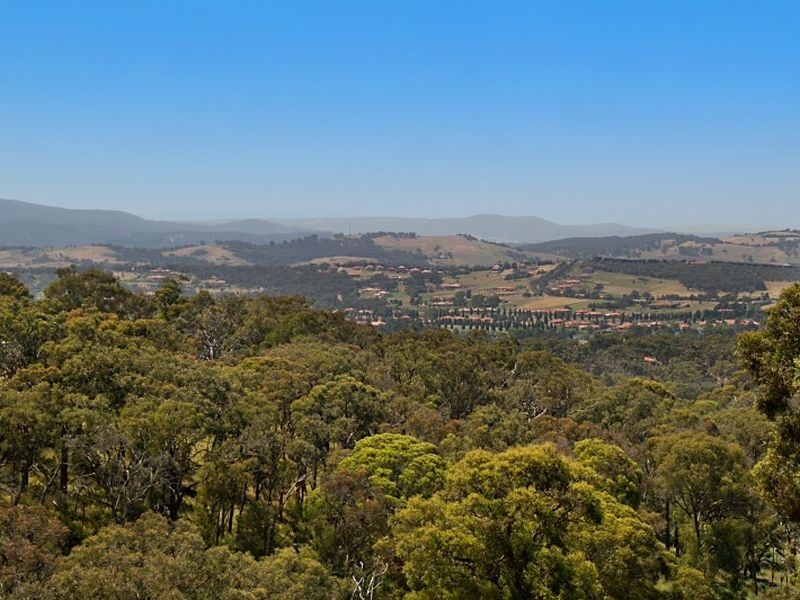 8 The Heights, Hidden Valley VIC 3756