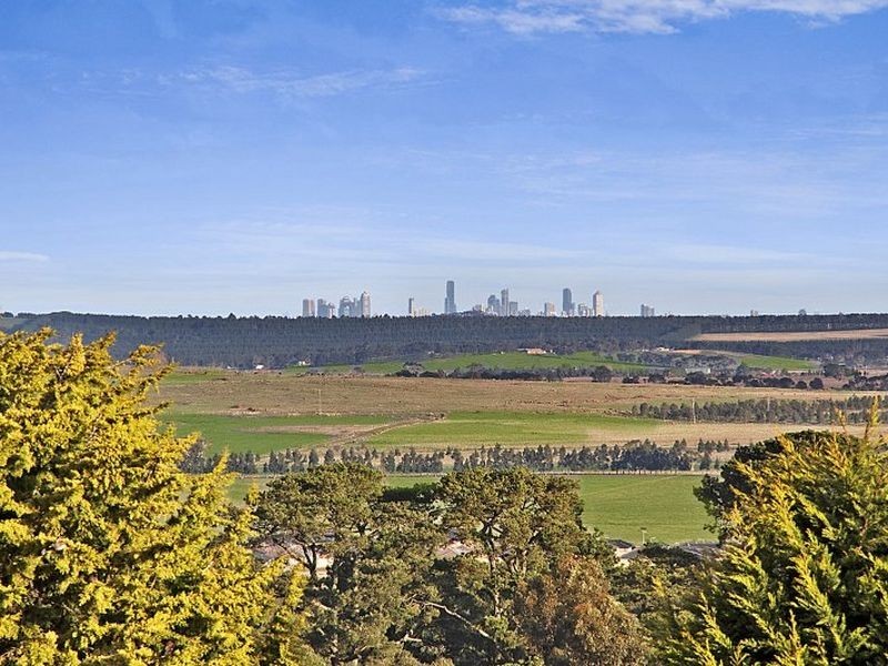 63 Roulston Way, Wallan VIC 3756