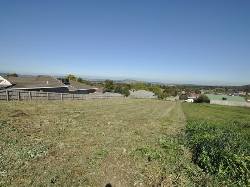63 Roulston Way, Wallan VIC 3756